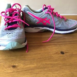 WOMEN'S ASICS GEL-KAYANO 23